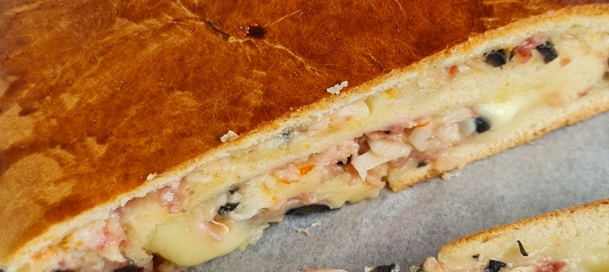 TRONCO DE PAN RELLENO